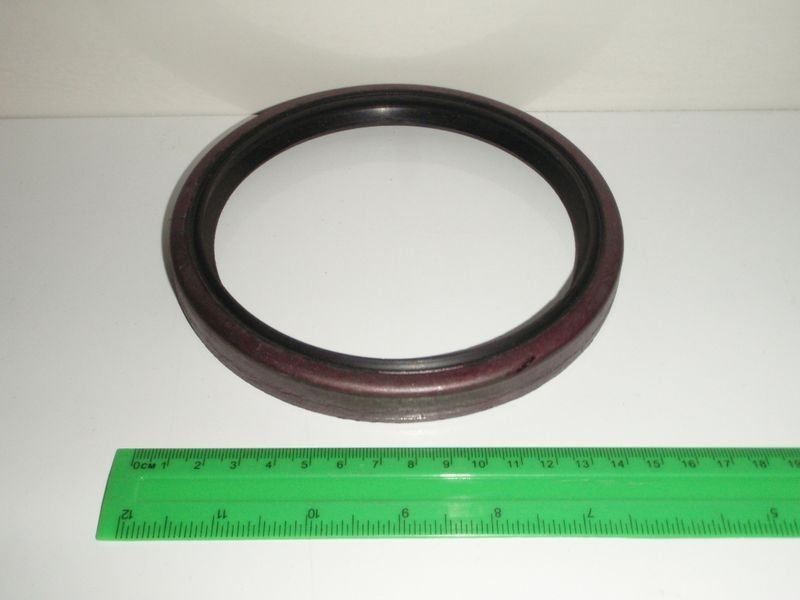 манжеты камаз 5320. сальник ступицы камаз 5511. обойма сальника камаз 53205. манжеты камаз 5320. шайба задней ступицы камаз 5320.