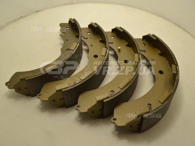 Колодка тормозная задняя Mitsubishi L200 (SANGSIN). VR.ZP.UA В наличии