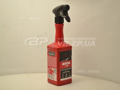 Жидкость Motul очиститель пластиковых поверхностей Plastics Clean (500 ml). VR.ZP.UA В наличии